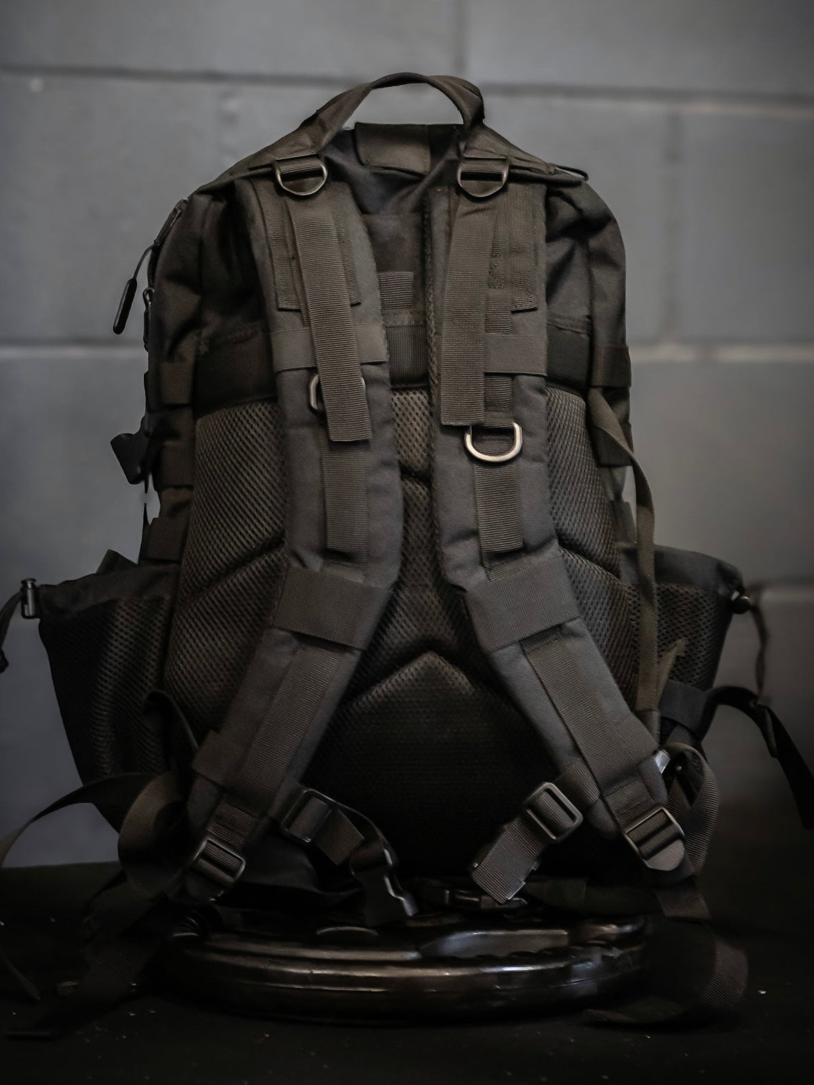 45L Stealth Black backpack open compartment showing meal prep organisation